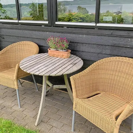 Hébergement de vacances Stjerne - 300m From The Sea By Interhome